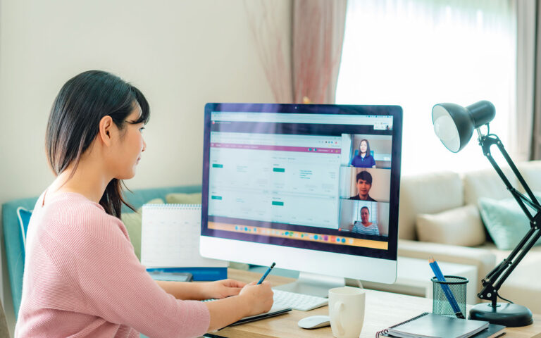 Εκατοντάδες ψηφιακοί νομάδες «κατασκηνώνουν» στην Ελλάδα