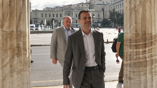 χάρης-δούκας-δεν-μπορεί-η-απερχόμενη-562690585