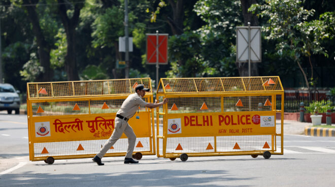 ινδία-εφοδος-της-αστυνομίας-σε-σπίτια-562650232