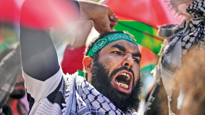 παράπλευρα-σύννεφα-και-στα-ελληνοτ-562672567