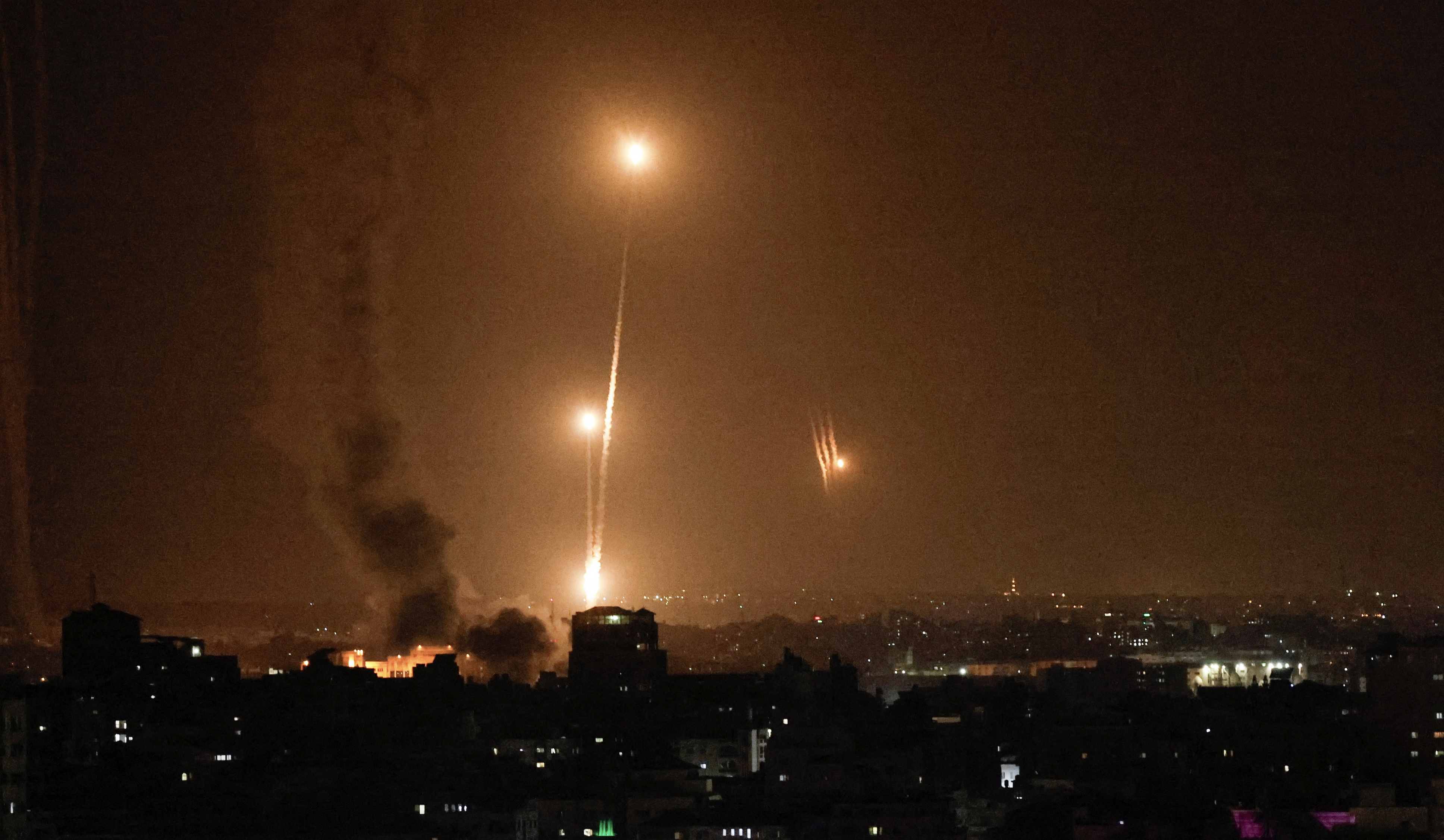 Το Ισραήλ υπόσχεται «εκδίκηση και ερείπια», η Χαμάς συνεχίζει τις επιθέσεις-2