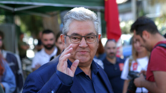 κουτσούμπας-ενισχύεται-το-κύρος-του-κ-562660699