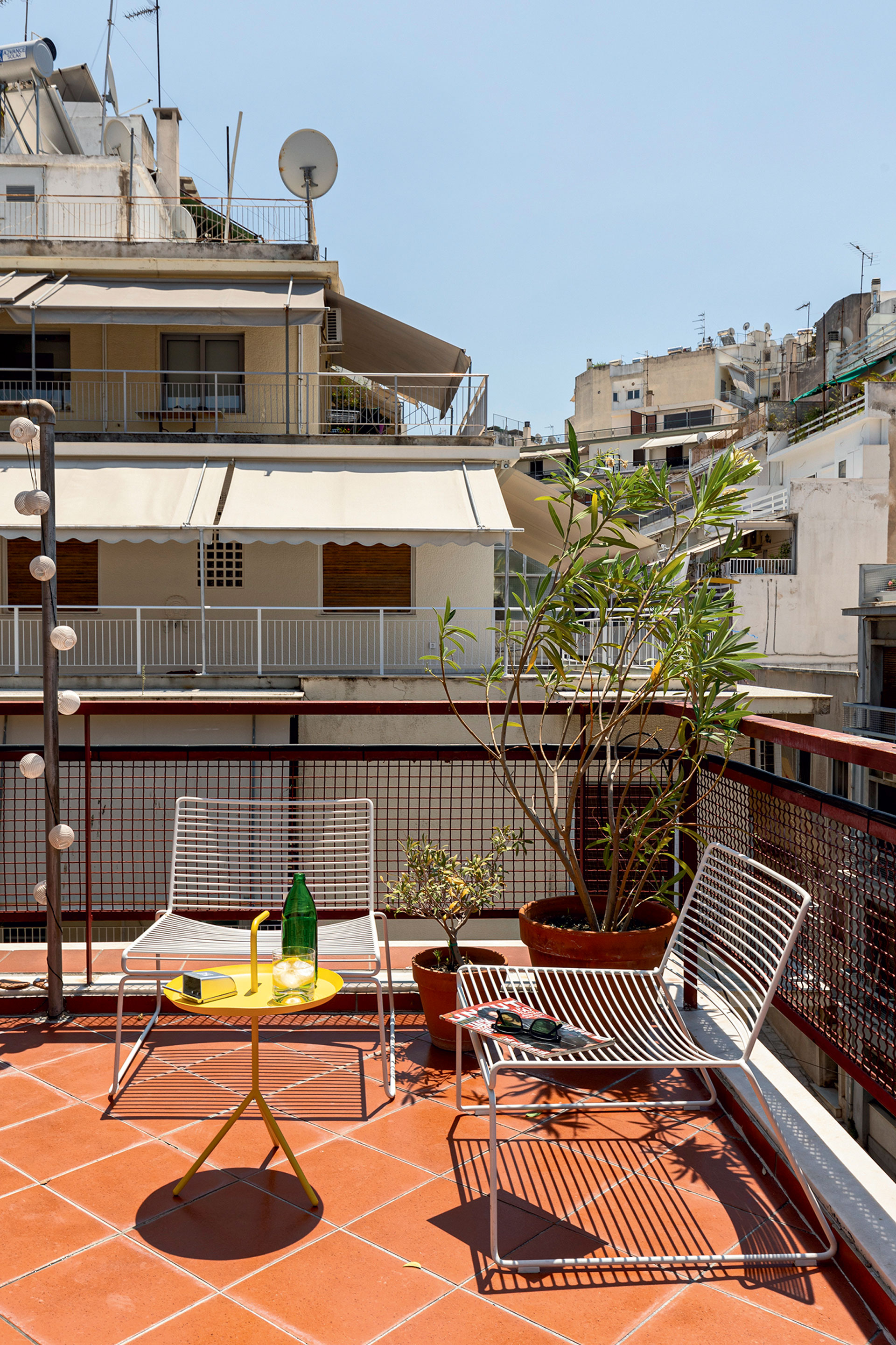 Μy Space: Σκανδιναβικό στιλ και βιβλία σε ένα διαμέρισμα στο Παγκράτι-7