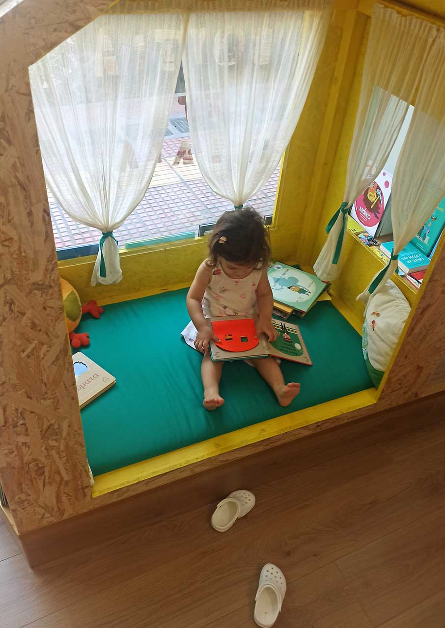 6 βιβλιοπωλεία στα οποία δε θα βαρεθούν τα παιδιά σας-2