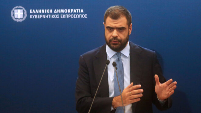 π-μαρινάκης-ο-στέφανος-κασσελάκης-προ-562650661