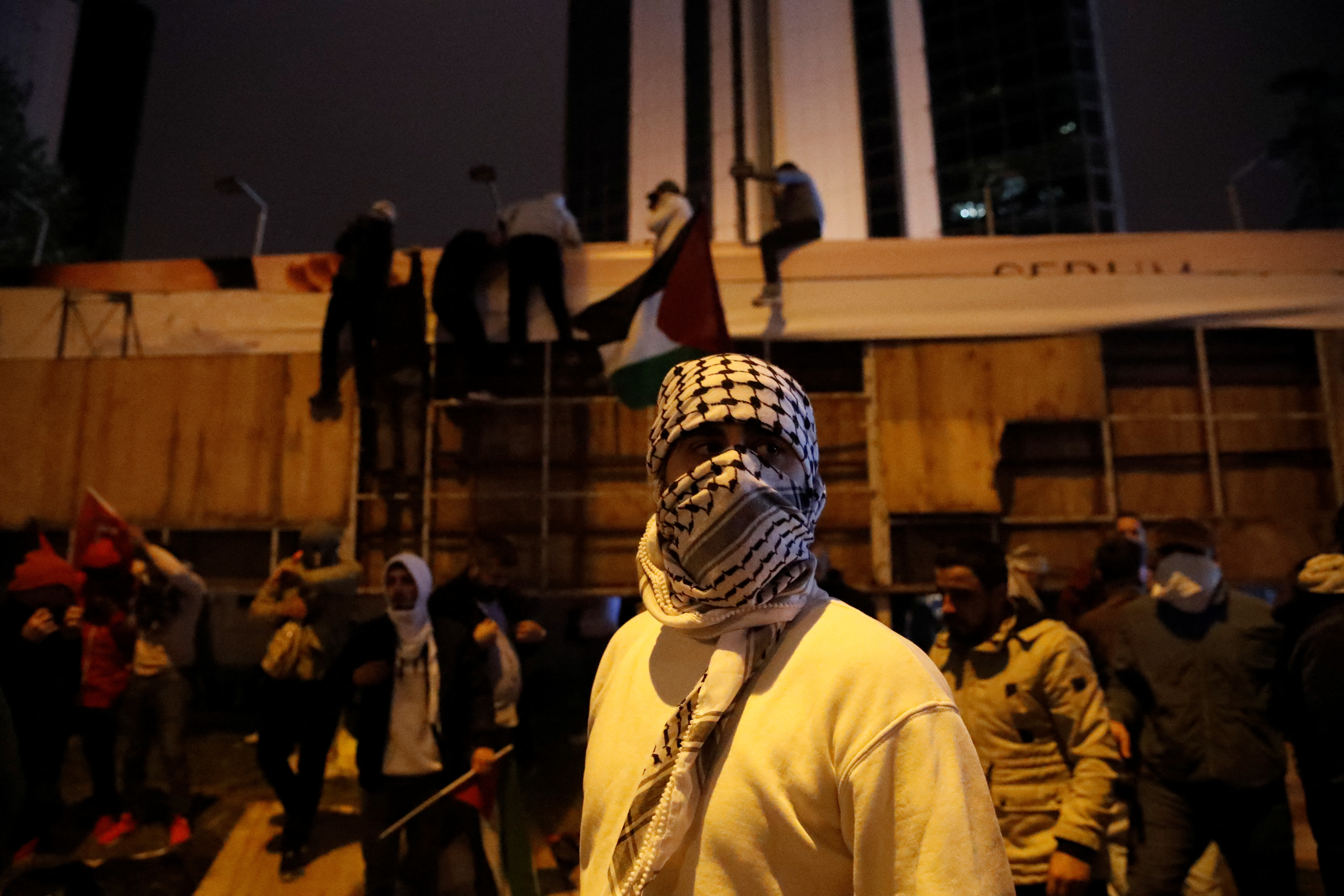 Ημέρες οργής κατά ΗΠΑ και Δύσης στον αραβικό κόσμο-3