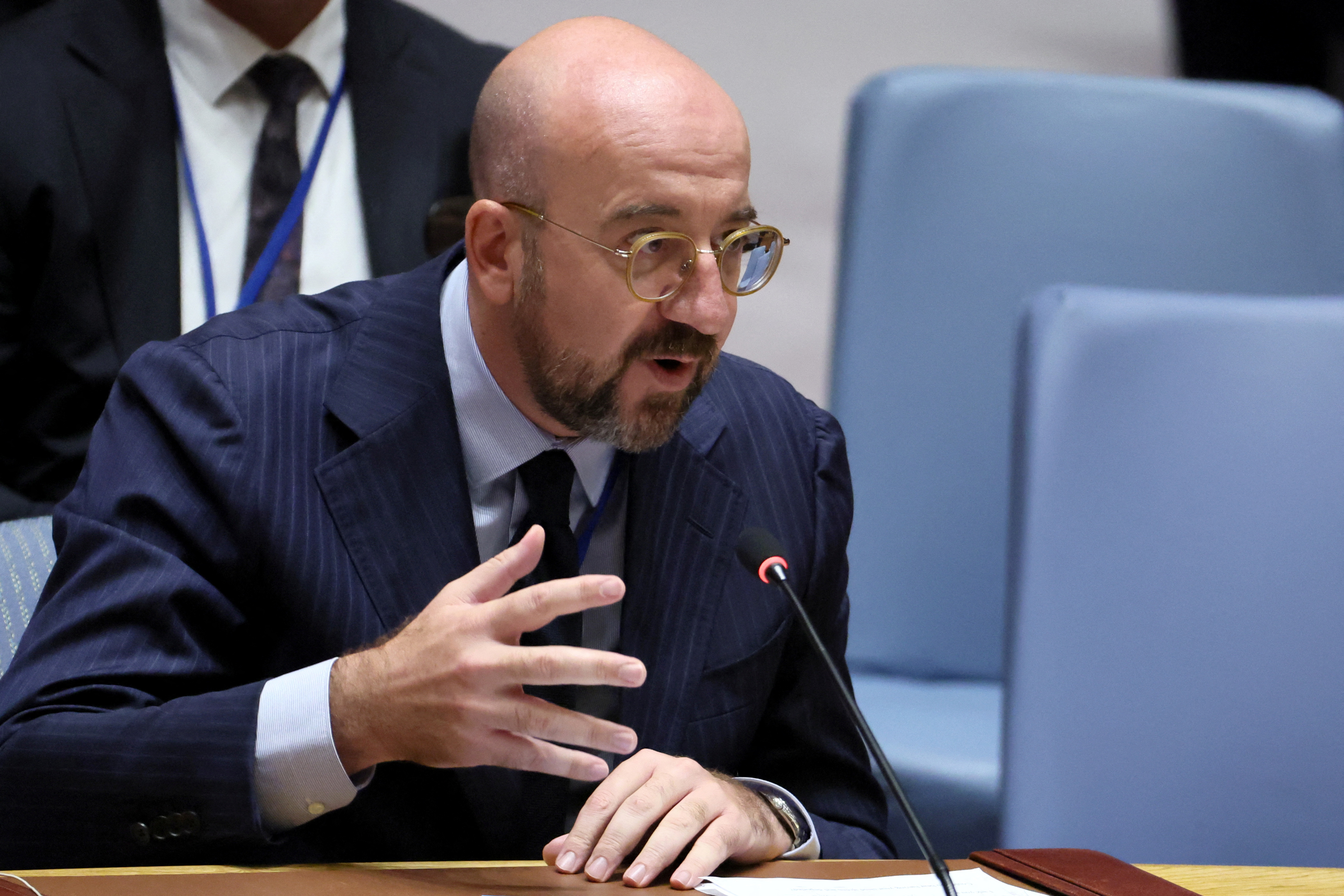 Σε κατάσταση συναγερμού οι Βρυξέλλες – Ασύλληπτος ο δράστης της φονικής επίθεσης-3