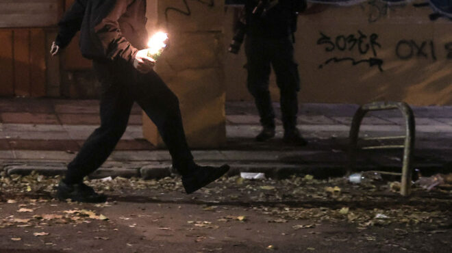 επεισόδια-στα-εξάρχεια-συλλήψεις-κα-562700434