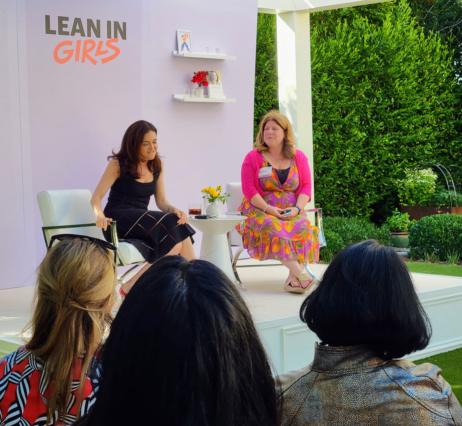 Lean In Girls: Από κορίτσια, πιθανές ηγέτιδες-1