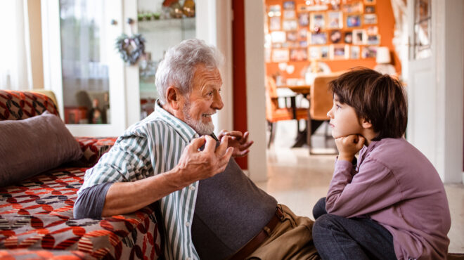 ο-κουμπαράς-της-τρίτης-ηλικίας-562692214