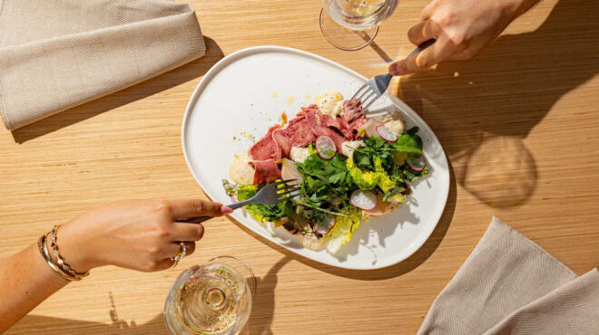 okra-θέα-ακρόπολη-και-μπακαλιάρος-σε-αμπε-562701928