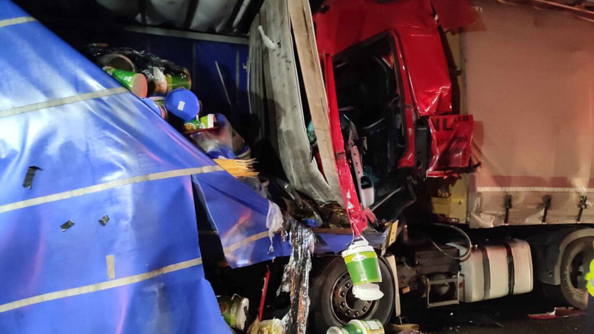 Ουρές στην Εγνατία λόγω τροχαίου – Συγκρούστηκαν νταλίκες-1