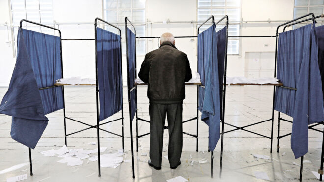 με-τρίτο-γύρο-την-ευρωκάλπη-562672711