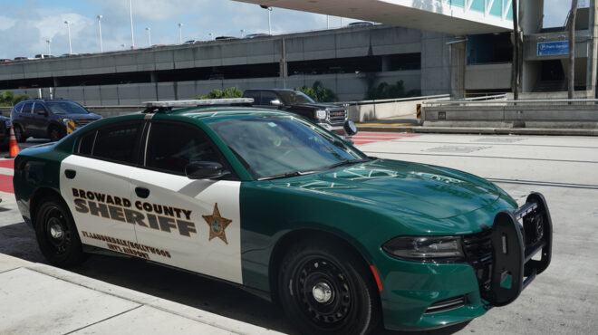 hπα-σερίφης-σκότωσε-άνδρα-σε-έλεγχο-της-562677418