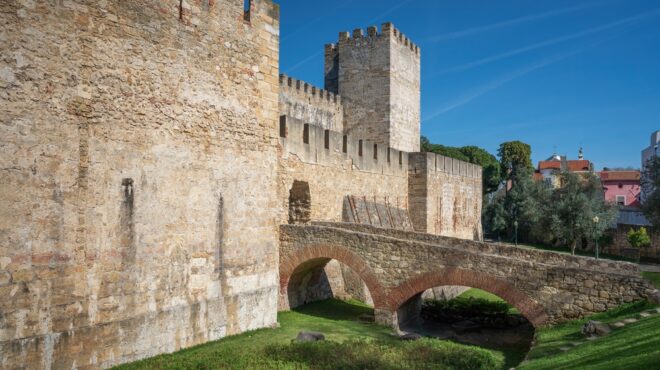 ο-μπιλ-γκέιτς-αγόρασε-το-ιστορικό-castello-di-san-gior-562660162