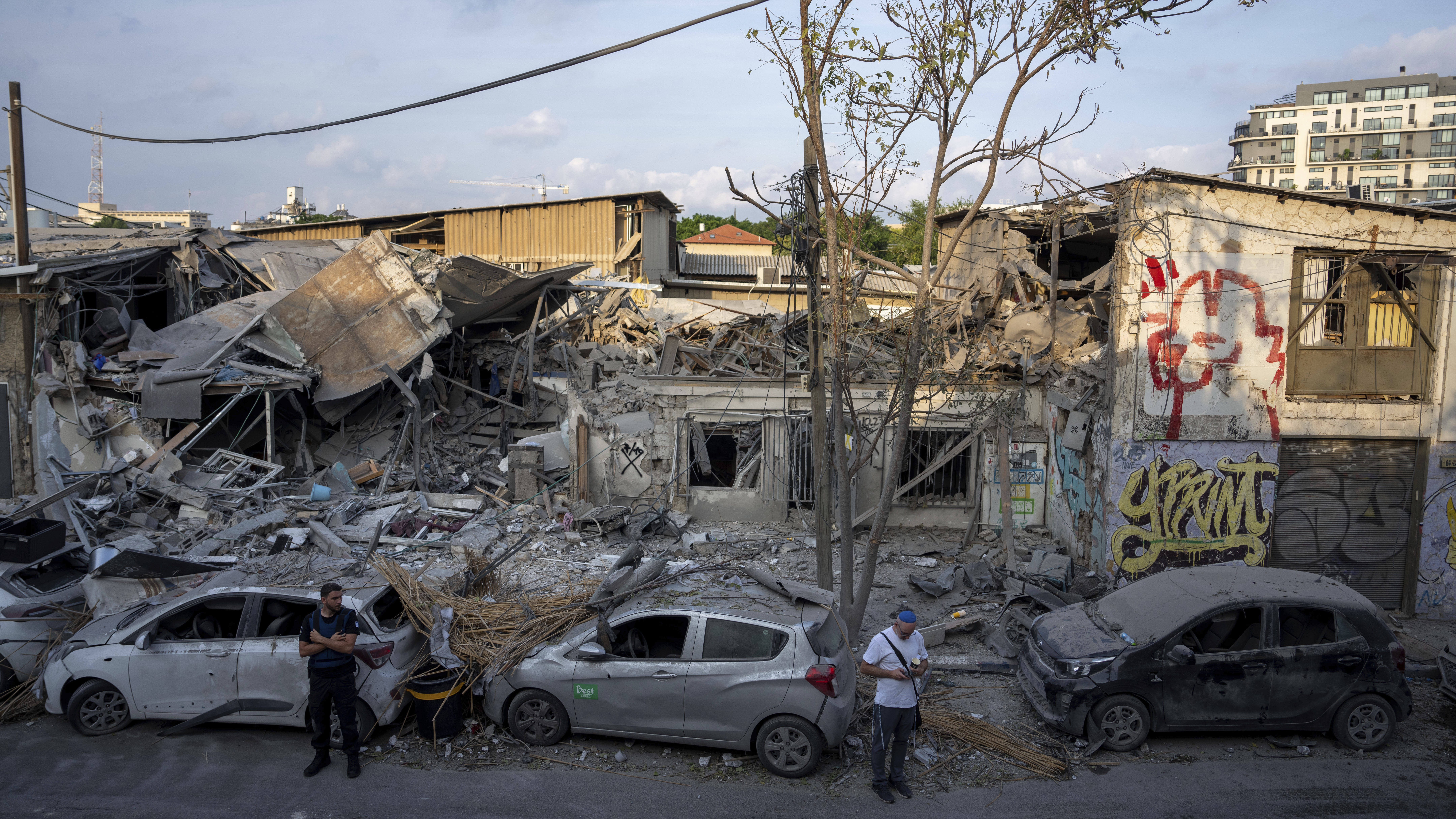 «Μόνο ένας ανόητος δεν φοβάται τον πόλεμο»-1