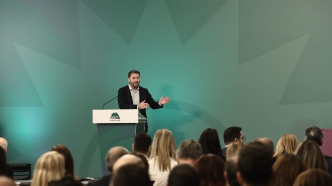 ανδρουλάκης-στόχος-του-πασοκ-όχι-να-ξε-562738015