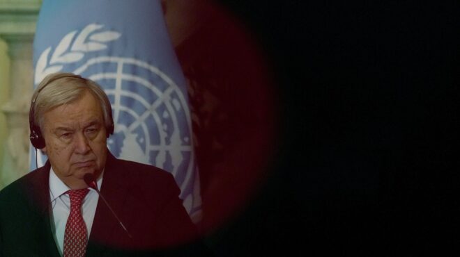 γάζα-βαθύτατα-σοκαρισμένος-ο-αντόν-562738126