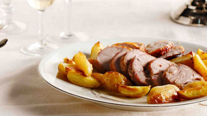 κατσικάκι-ρολό-με-σκόρδο-και-δεντρολί-562725154