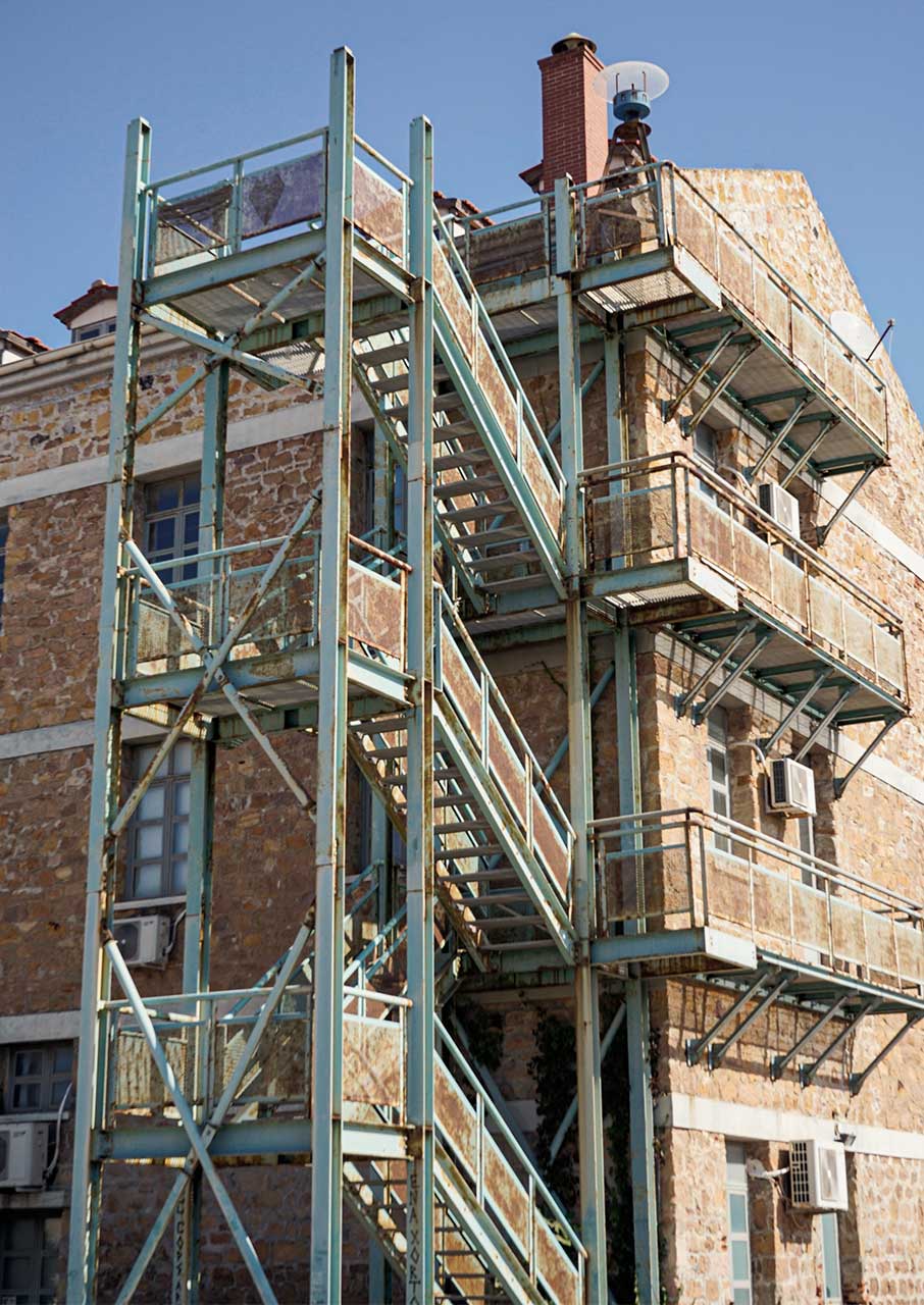 Τα εμβληματικά κτίρια της Αλεξανδρούπολης που δεν έγιναν πολυκατοικίες-4