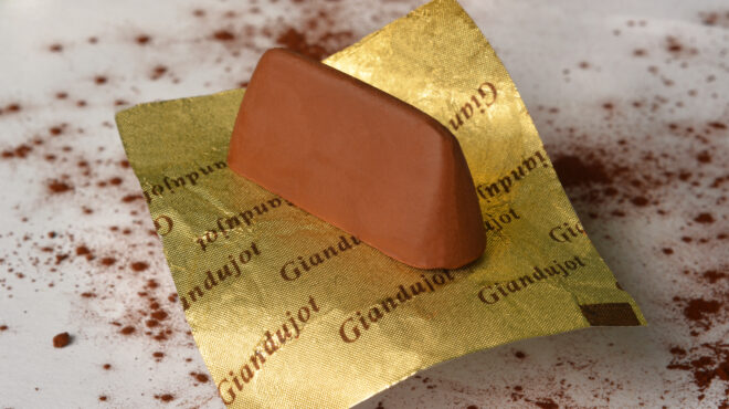 μια-μάχη-σοκολάτας-μαίνεται-στις-αλπ-562738288