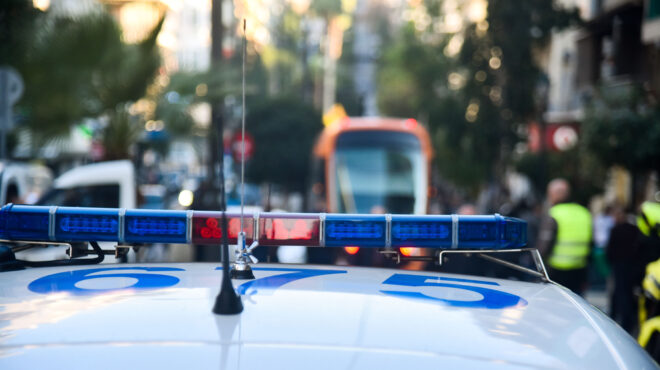 νέος-κόσμος-σε-κρίσιμη-κατάσταση-πεζό-562727713