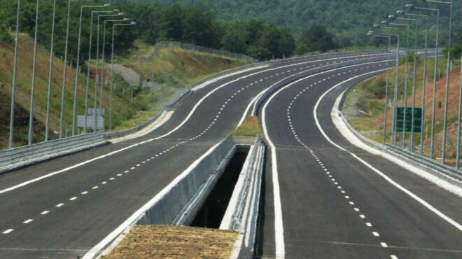 αρθρο-στ-μάνου-στην-κ-απορίες-για-τα-562753435