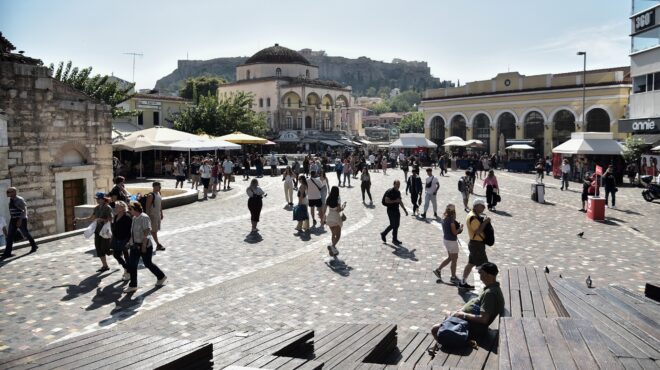 εμείς-οι-κακομαθημένοι-ελληνες-562710316