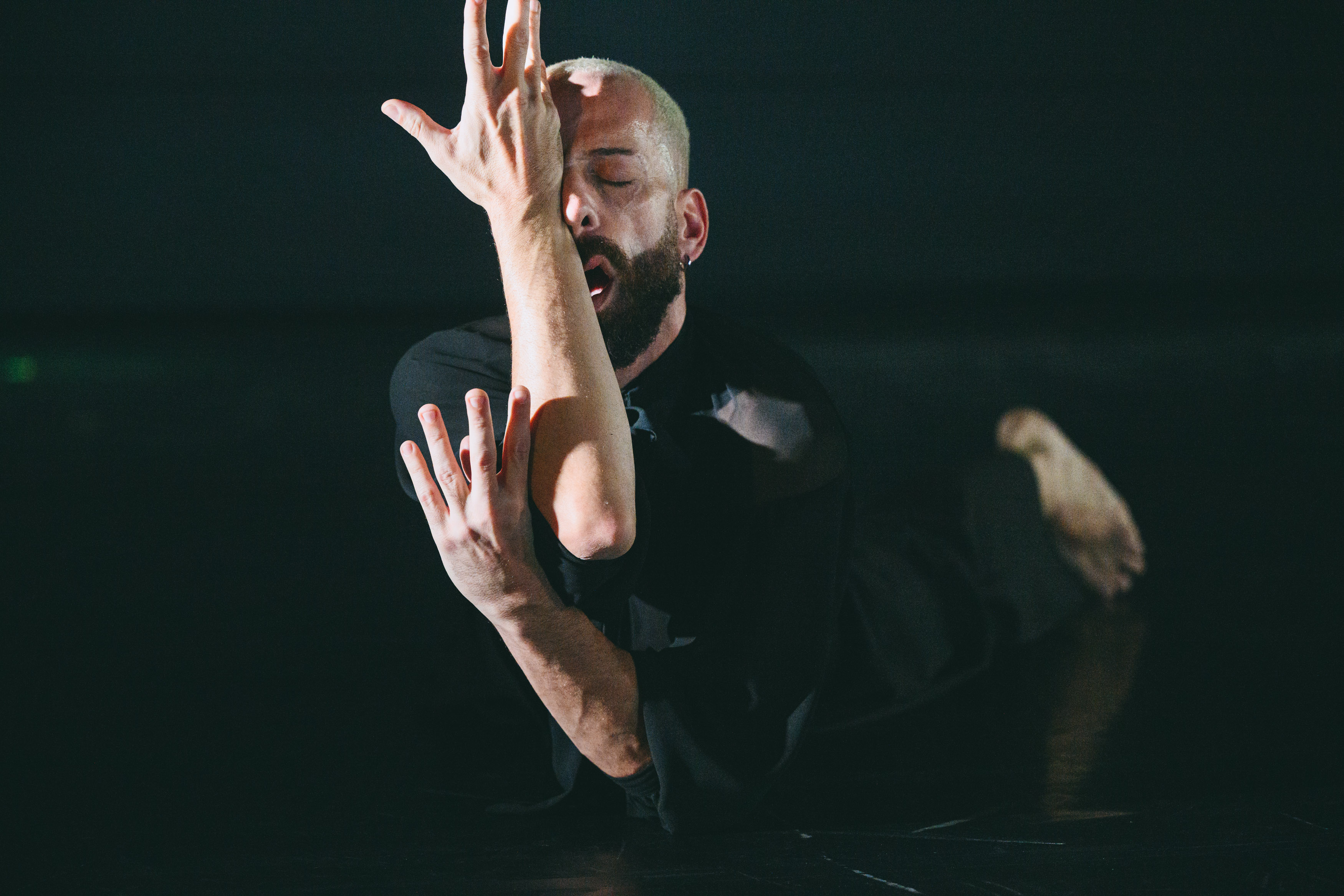 Η Κύπρος χορεύει στον ρυθμό της εξωστρέφειας-6