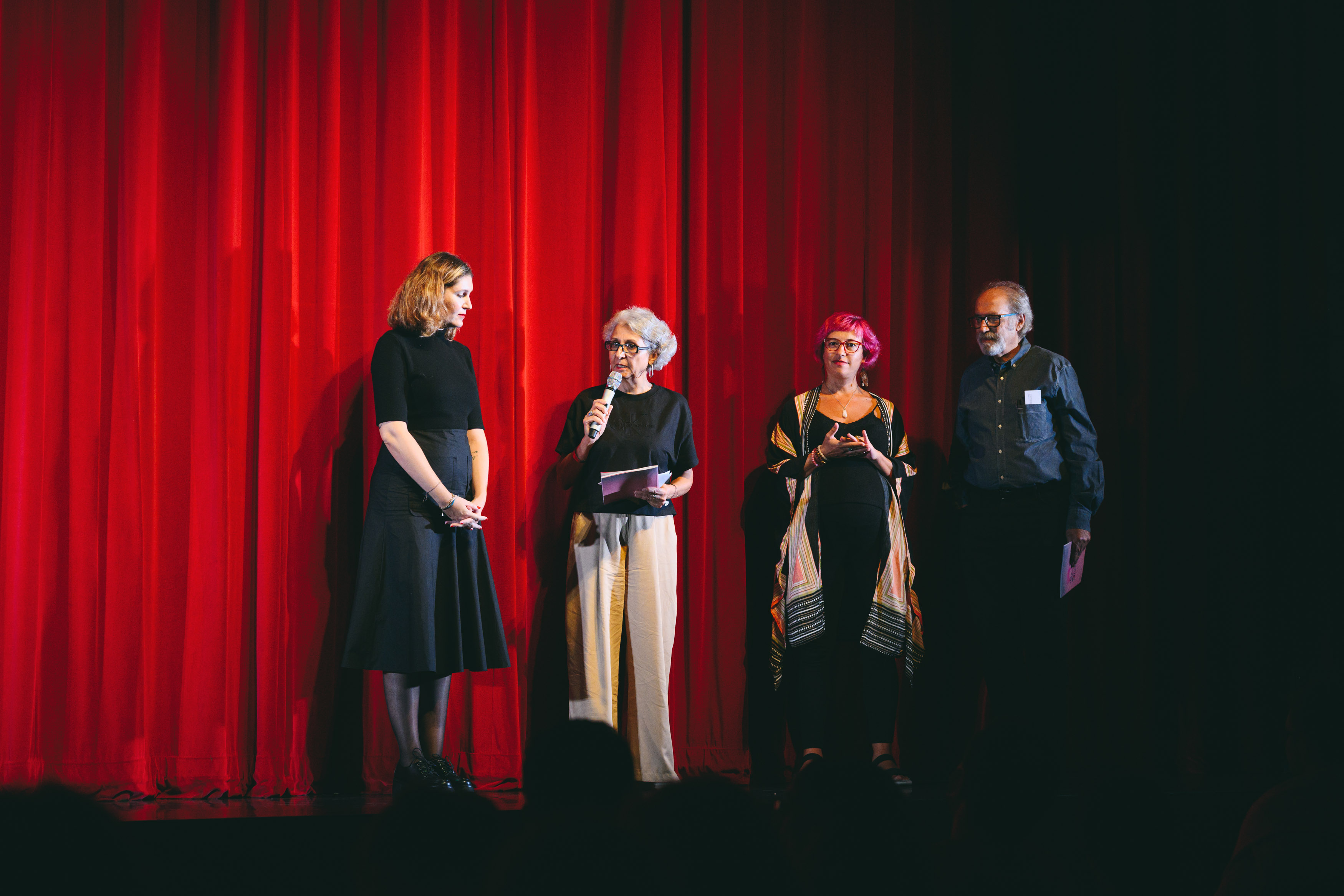 Η Κύπρος χορεύει στον ρυθμό της εξωστρέφειας-1