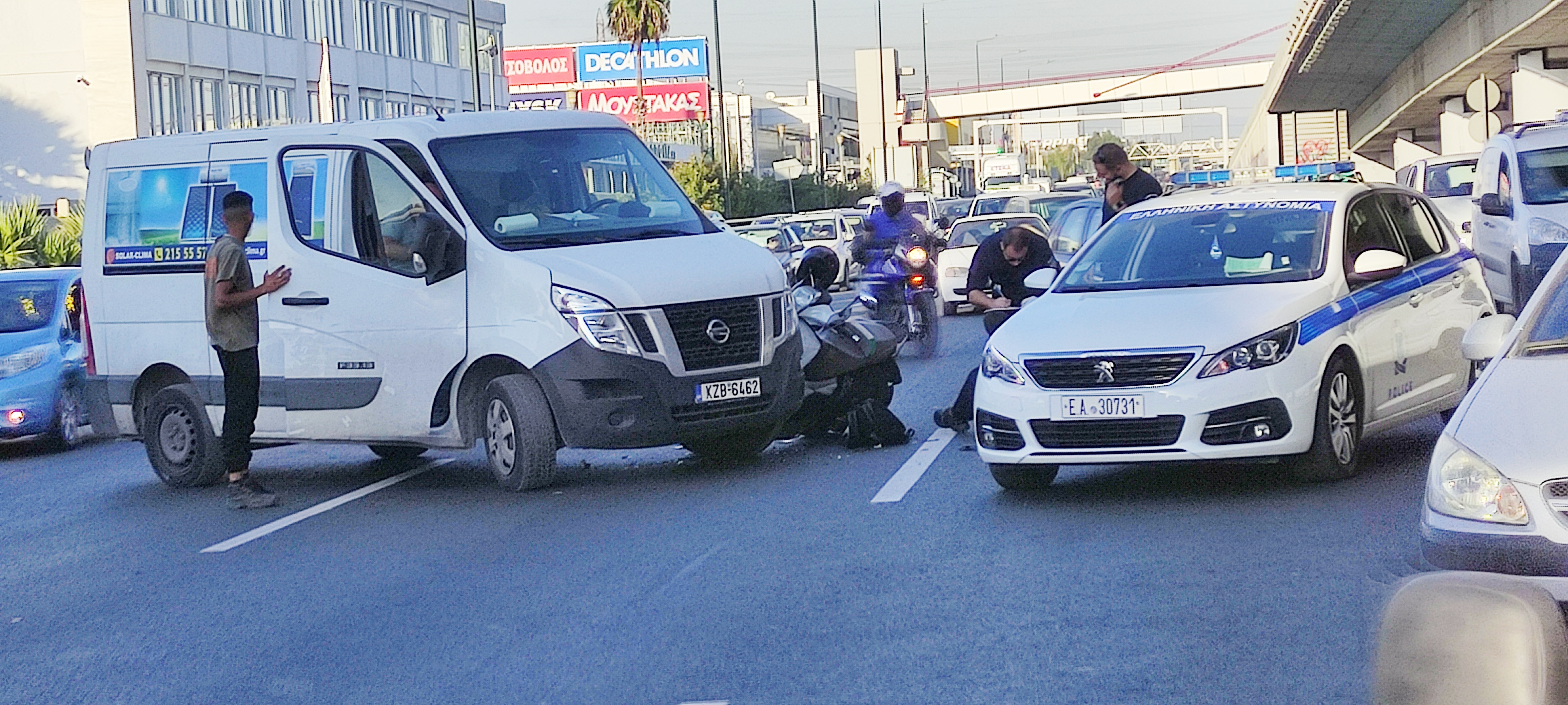 Οι γερανοί ανοίγουν δρόμο στον Κηφισό-9