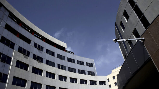 μόλις-27-από-τις-4-500-διαδικασίες-στο-δημόσι-562710838