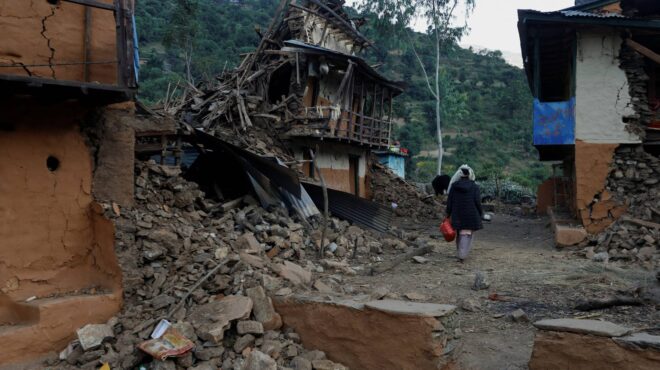 νεπάλ-πολλοί-νεκροί-και-μεγάλες-κατασ-562711504