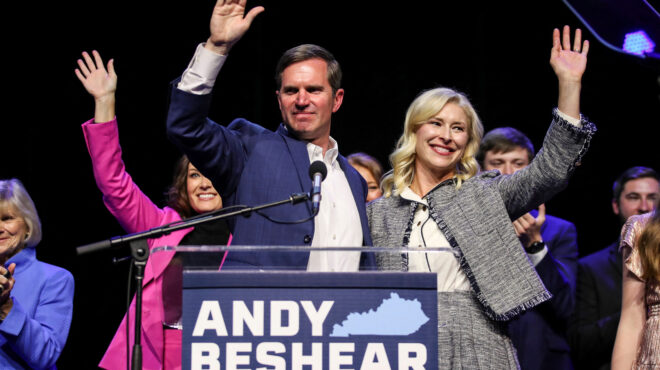 σημαντικές-νίκες-για-τους-δημοκρατικ-562717114