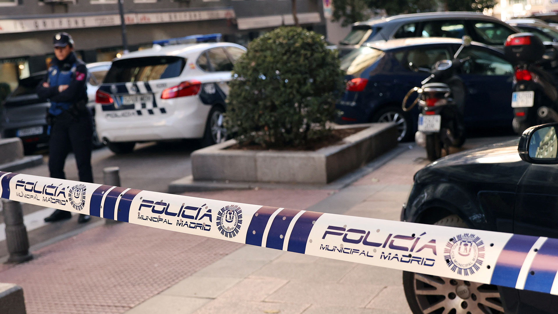 Μαδρίτη: Πυροβόλησαν τον πολιτικό Αλέχο Βιντάλ-Κουάντρας στο πρόσωπο-2