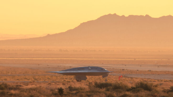 ηπα-πρώτη-πτήση-για-το-b-21-raider-της-πολεμ-562721956