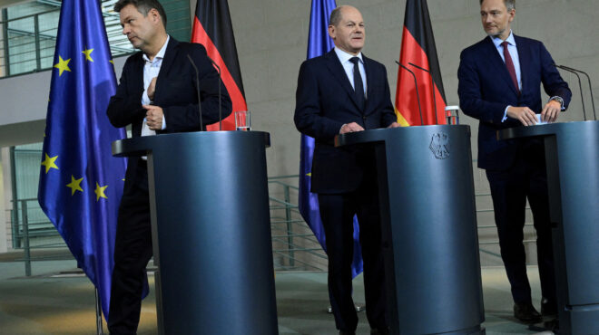 γερμανία-αναβάλλεται-η-ψήφιση-του-προ-562743316