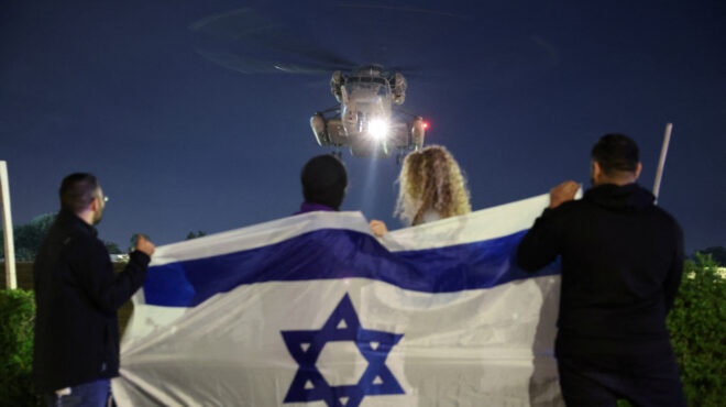 η-χαμάς-απελευθέρωσε-ακόμα-14-ομήρους-562756195