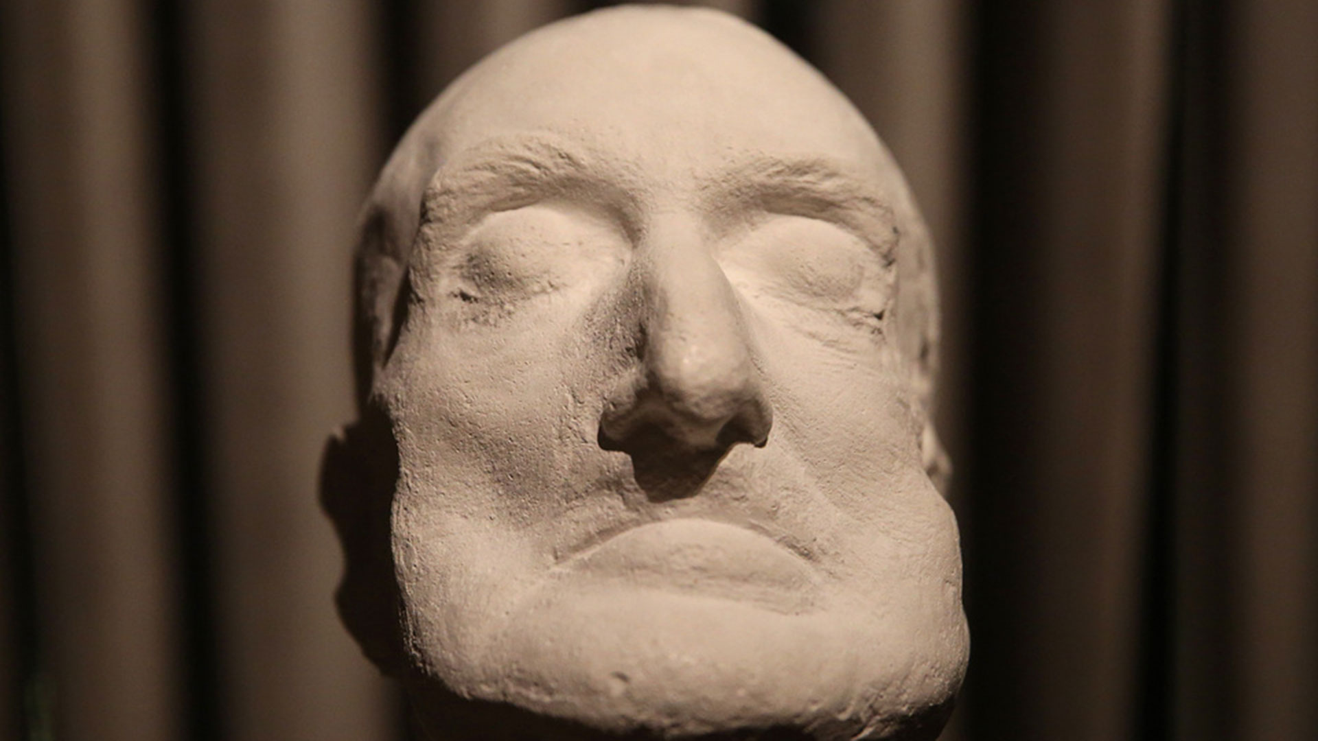 Το Αρχείο Καβάφη απέκτησε μόνιμο «σπίτι» στην Πλάκα-7