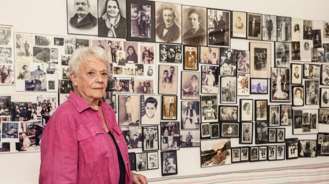 λόλα-αντζελ-στην-κ-νιώθω-τον-ίδιο-φόβ-562709977