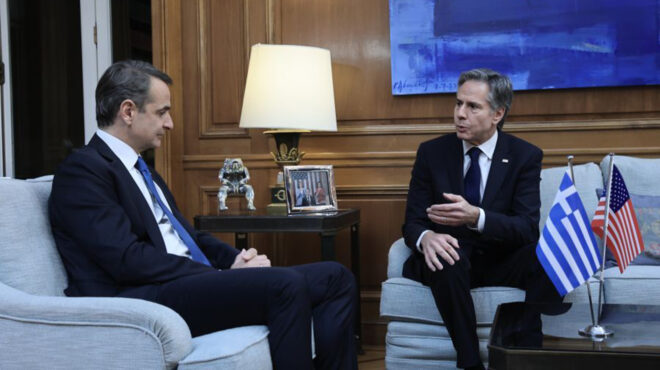 μητσοτάκης-στο-politico-η-ελλάδα-θα-συμμετεί-562713871