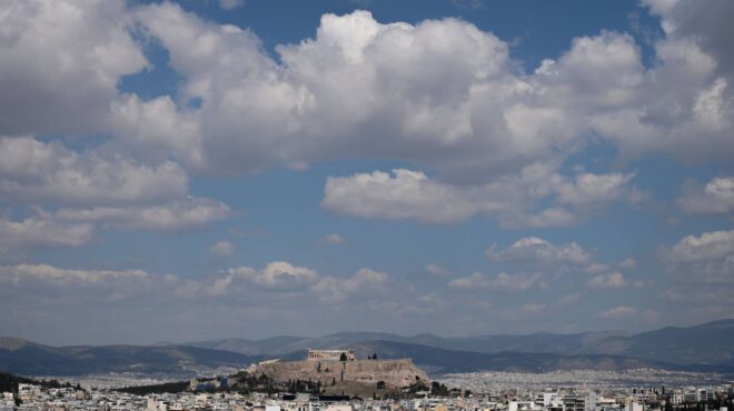 καιρός-νέα-άνοδος-της-θερμοκρασίας-562711927