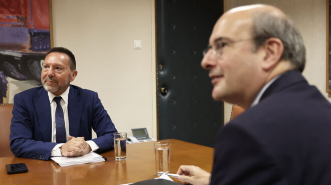 φοροδιαφυγή-μπαίνει-φρένο-στους-αυτ-562716193