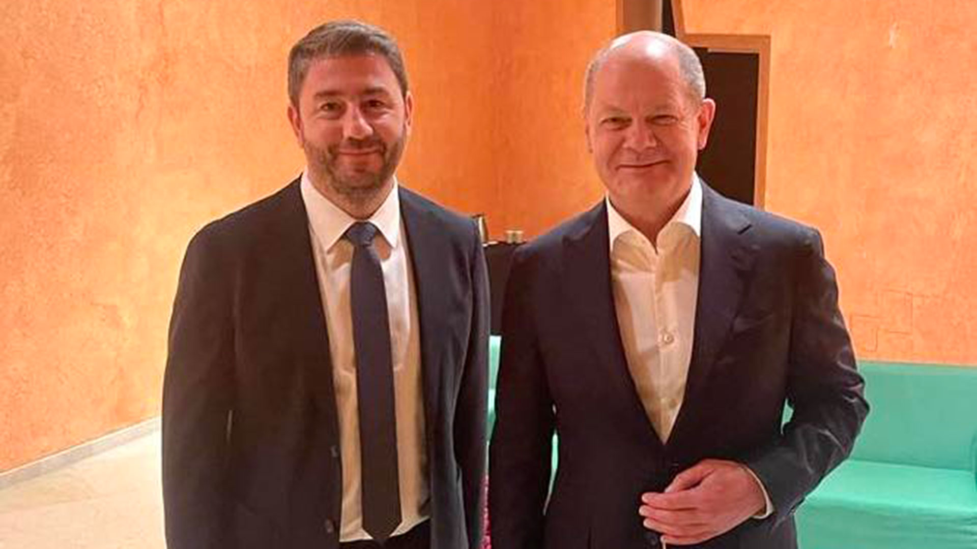 Συνάντηση Ανδρουλάκη με Σολτς στη Μάλαγα – «Στόχος μια ισχυρή σοσιαλδημοκρατία»-1