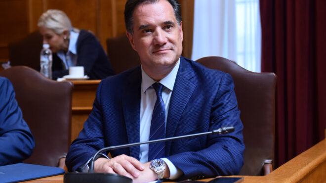 μηνιάτικο-300-ευρώ-σε-ταξί-και-φούρνου-562750135