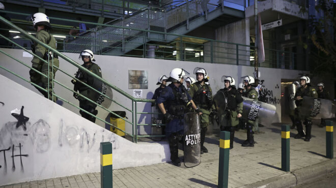 νέο-ηράκλειο-εννέα-προσαγωγές-υπό-τον-562704313