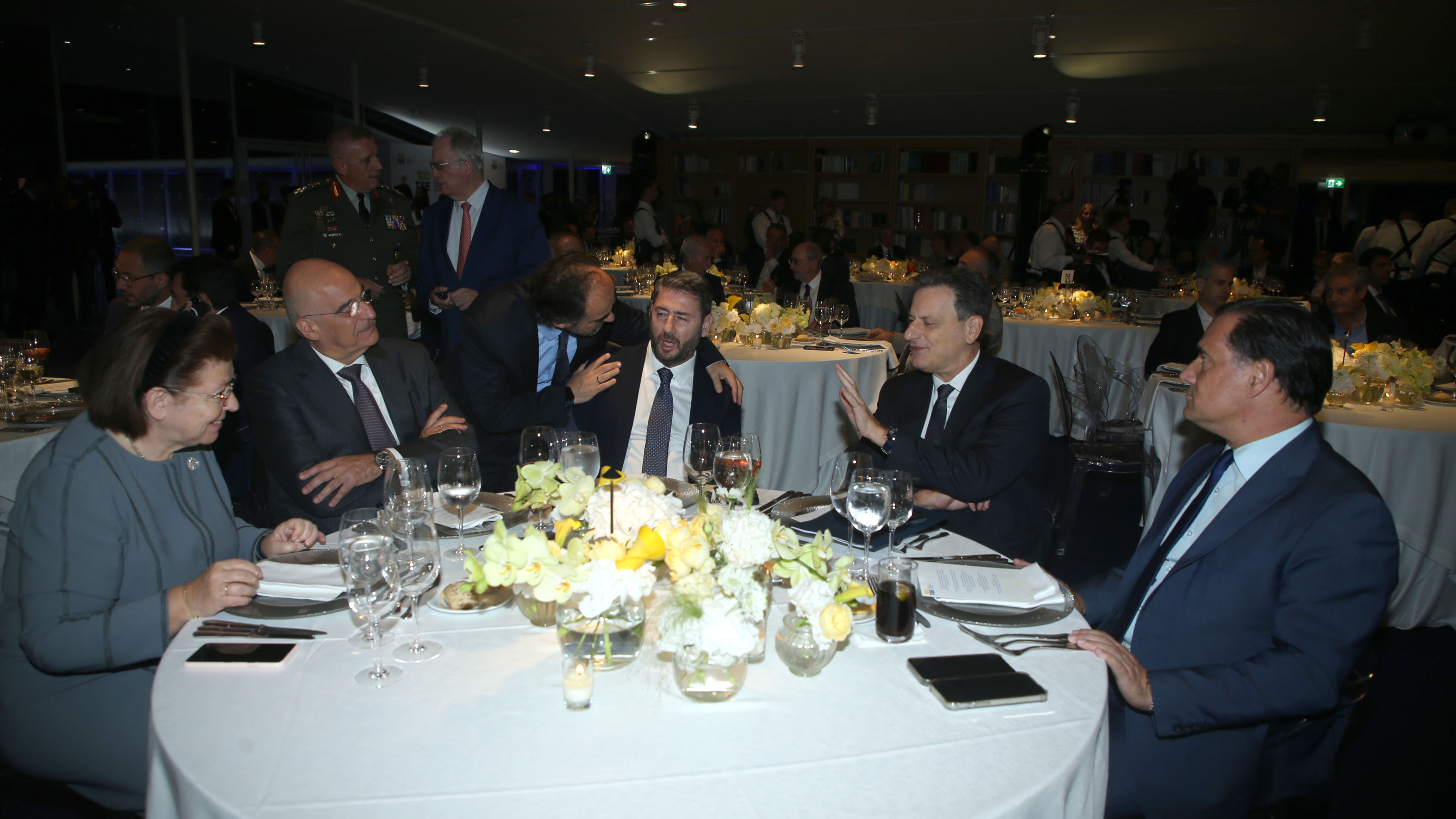 Εικόνες: Ο Ν. Ανδρουλάκης με Κ. Μητσοτάκη και υπουργούς στην εκδήλωση του ΤΕΕ-1