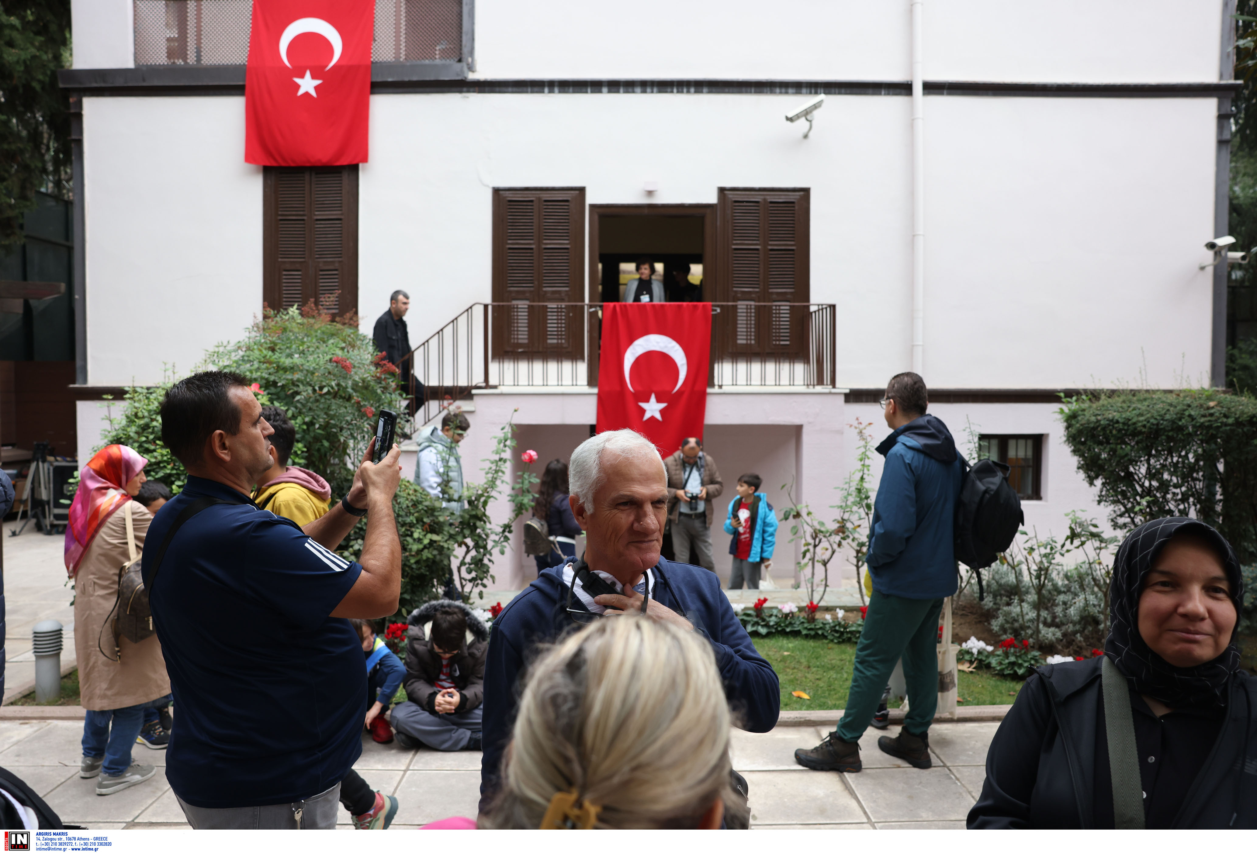 Χιλιάδες Τούρκοι στη Θεσσαλονίκη για την επέτειο θανάτου του Ατατούρκ-3