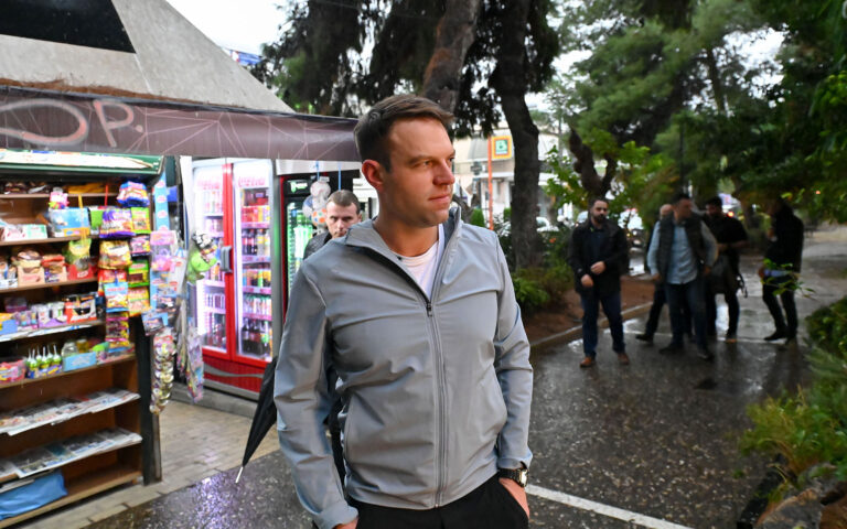 ΣΥΡΙΖΑ: Σενάρια ακόμα και για πρόταση μομφής κατά Κασσελάκη