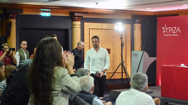 ο-συριζα-καταρρέει-ο-ξένος-τύπος-για-562726552